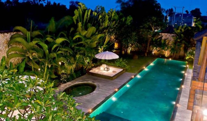 4 Bedrooms Bali Villa with Pool, Seminyak – VillaGetaways