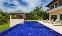 7 Bedrooms Luxury Villa with Pool in Nai Harn Beach, Phuket