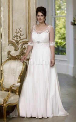 Robe de mariée simple appliques avec chiffon col u profond de traîne courte – GoodRobe