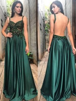 Robe de bal plus récent ruché appliques décolleté dans le dos avec sans manches – GoodRobe