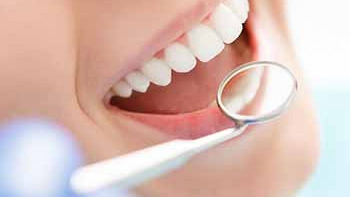 Gum Disease Treatment Specialist | Signs and Symptoms of Gingivitis