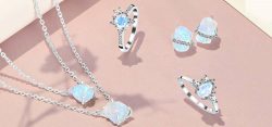 Looking for letest design buy moonstone jewelry online in India