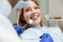 Professional Teeth Whitening Uptown Houston | Cosmetic Dentist