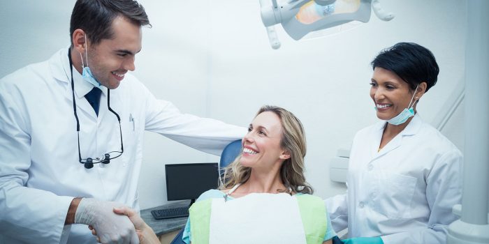 Which is the best dental clinic in Houston?