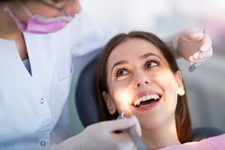 Benefits of Seeing a Weekend Dentist