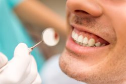 Dental Implants in Houston Tx | damaged dental implant