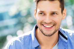 Smile Makeover vs Full Mouth Reconstruction – Mexicali
