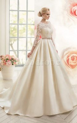Robe de mariée vintage elégant de mode de bal en dentelle decoration en fleur – GoodRobe