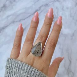 8 Reasons Why Statement Super Seven Rings Are a Must-Have Accessory