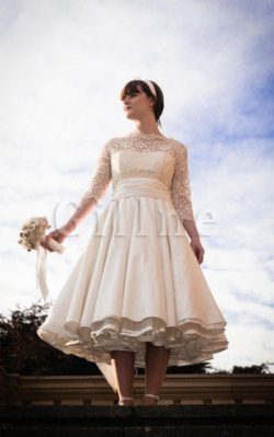 Abito da Sposa A-Line Taglia Forte Sotto Ginocchio in Pizzo con Tre Quarti Lunghezza Maniche  ...