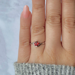 Styling Garnet Ring for Every Occasion