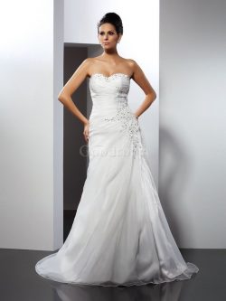 Robe de mariée longue col en forme de cœur en organza a-ligne manche nulle – GoodRobe