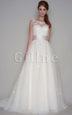 Abito da Sposa in Tulle A Terra Naturale Coda A Strascico Corto con Applique – Gillne.it