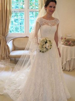 Fantastisch Ärmellos Sweep Zug Tüll Schaufel-Ausschnitt A-Line Brautkleid mit Bordüre – Me ...