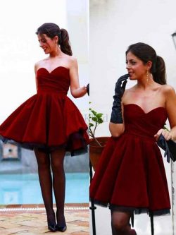 Herz-Ausschnitt A Linie Kurzes Cocktailkleid ohne Ärmeln aus Satin – MeKleid.de