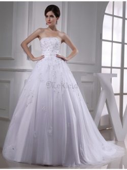 Ärmelloses Satin Kapelle Schleppe Duchesse-Linie Brautkleid mit Applikation – MeKleid.de