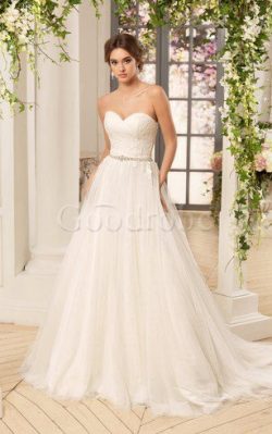 Robe de mariée intemporel plissé elégant avec lacets de col en cœur – GoodRobe