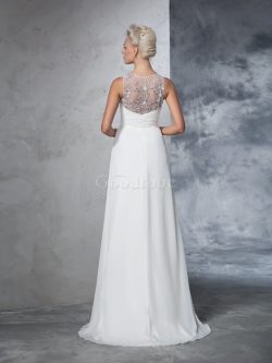 Robe de mariée ruché de traîne courte a-ligne de princesse v encolure – GoodRobe