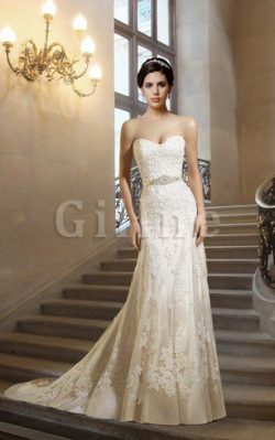 Abito da Sposa Senza Maniche con Fusciacca Cuore con Nastro in Pizzo – Gillne.it