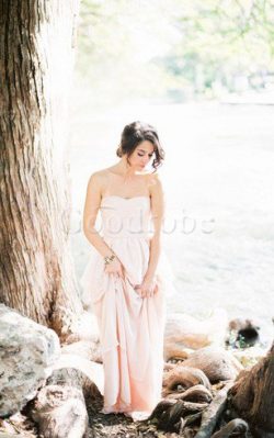 Robe de mariée avec gradins manche nulle en plage avec zip avec perle – GoodRobe