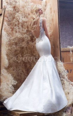 Robe de mariée en satin avec perle v encolure de sirène manche nulle – GoodRobe