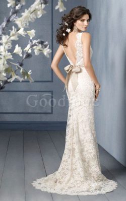 Robe de mariée festonné col en bateau de fourreau ceinture avec ruban – GoodRobe