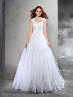 Robe de mariée longue naturel manche nulle avec zip avec décoration dentelle – GoodRobe