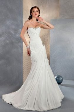 Robe de mariée impressioé de fourreau avec perle avec chiffon de sirène – GoodRobe