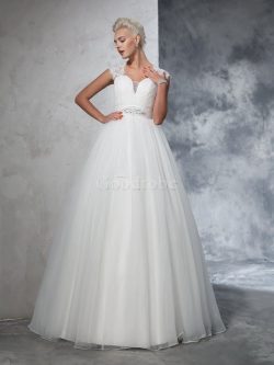 Robe de mariée longue de mode de bal ruché manche nulle de col en cœur – GoodRobe