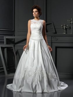 Robe de mariée naturel longue de col haut manche nulle en satin – GoodRobe