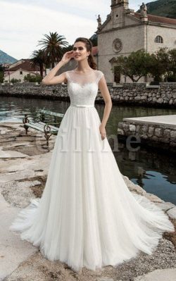 Abito da Sposa con Bottone Favola Originale Classico in Pizzo – Gillne.it