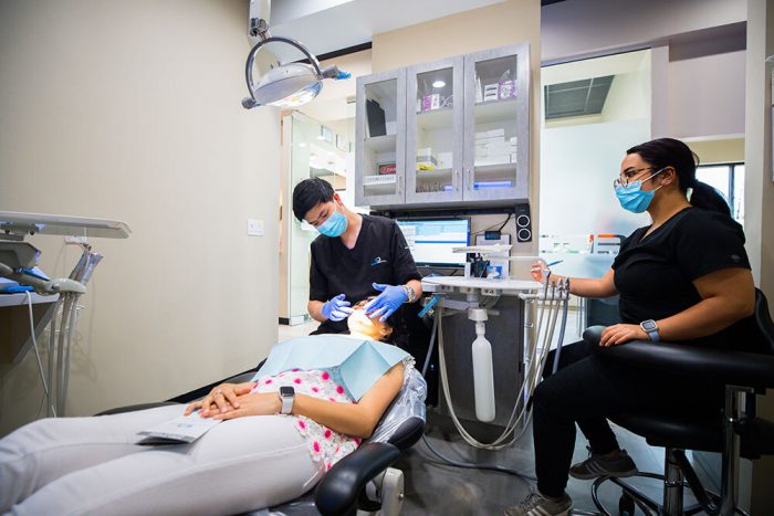 What to Expect During a Full Arch Dental Implant Procedure