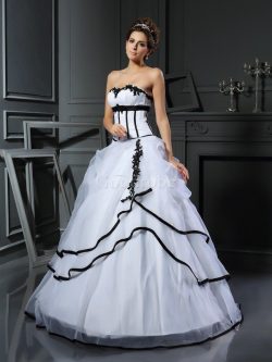 Robe de mariée jusqu’au sol manche nulle appliques col en forme de cœur cordon – Goo ...