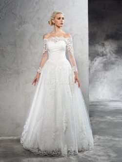 Robe de mariée longue naturel avec manche longue fermeutre eclair longueur au ras du sol – ...