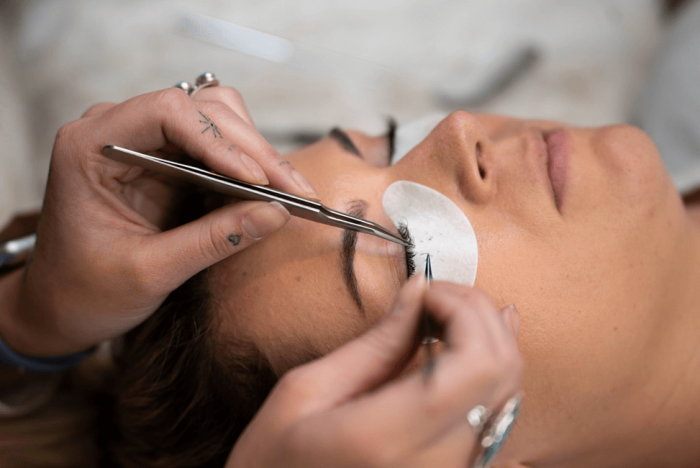 Get Stunning Eyelash Extensions in Austin, TX – Lash and Company