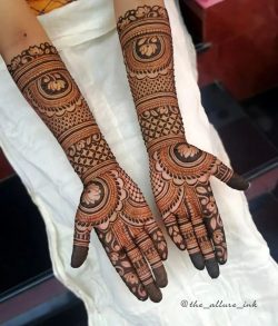 Find Top Mehndi Artist in Jaipur – Bridal Henna Artists & Designers