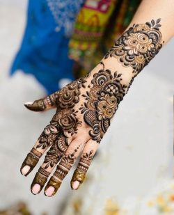 Elegant Front and Back Hand Mehndi Designs That Blend Simplicity and Grace