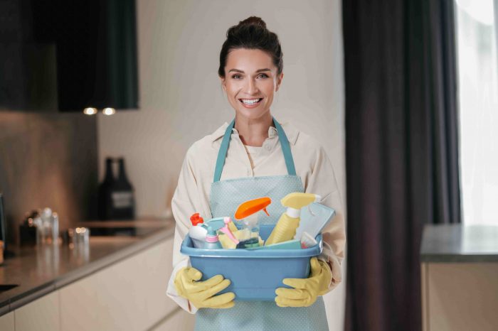 Full Time Housemaid in Hyderabad for Cooking and Cleaning