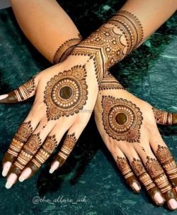 Enhance Your Hands with Breathtaking Back Hand Mehndi Designs