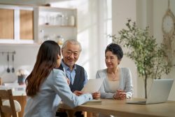 How Can Seniors Choose the Right Reverse Mortgage with Opulence Funding LLC?