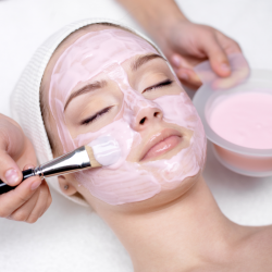 Glow Redefined at MC Beauty Lounge: Your Premier Salon in Dubai