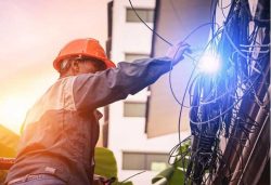 How do I find a reliable Electrician in Castle Hill for home repairs?