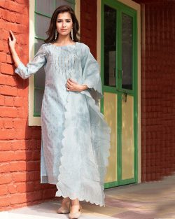 Shop the Latest Chanderi Suits Designs Online for Timeless Ethnic Style