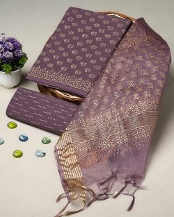 Buy Handprinted Cotton Suit With Organza Dupatta Online