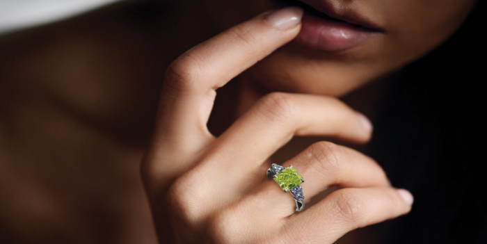 Discovering the Elegance of Jeweller Magazines and Lifestyle Magazines Today