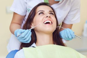 What Are the Risks of Full Mouth Dental Implants in Houston?