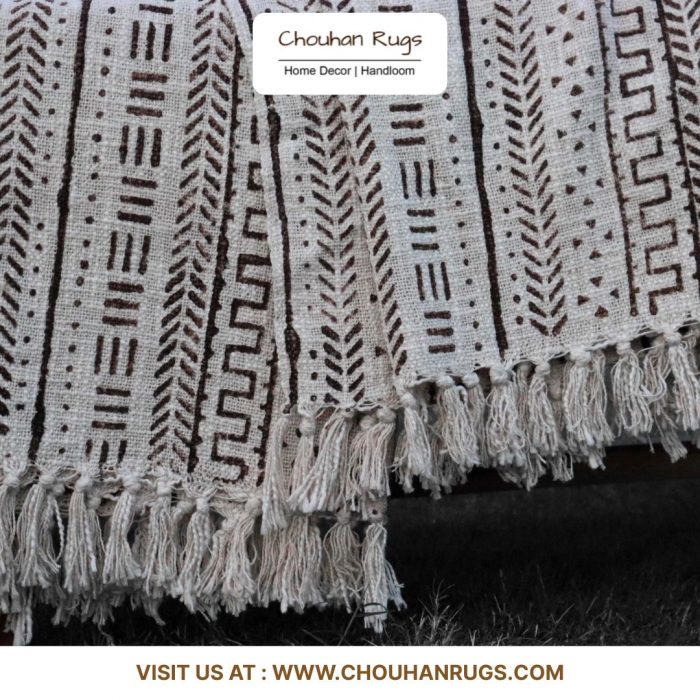 Softness guaranteed: the best quality cotton and handmade luxurious throw blankets online