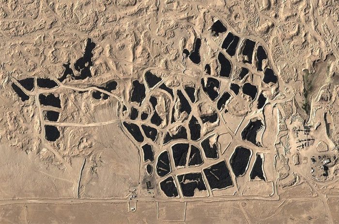 World’s Largest Tyre Graveyard