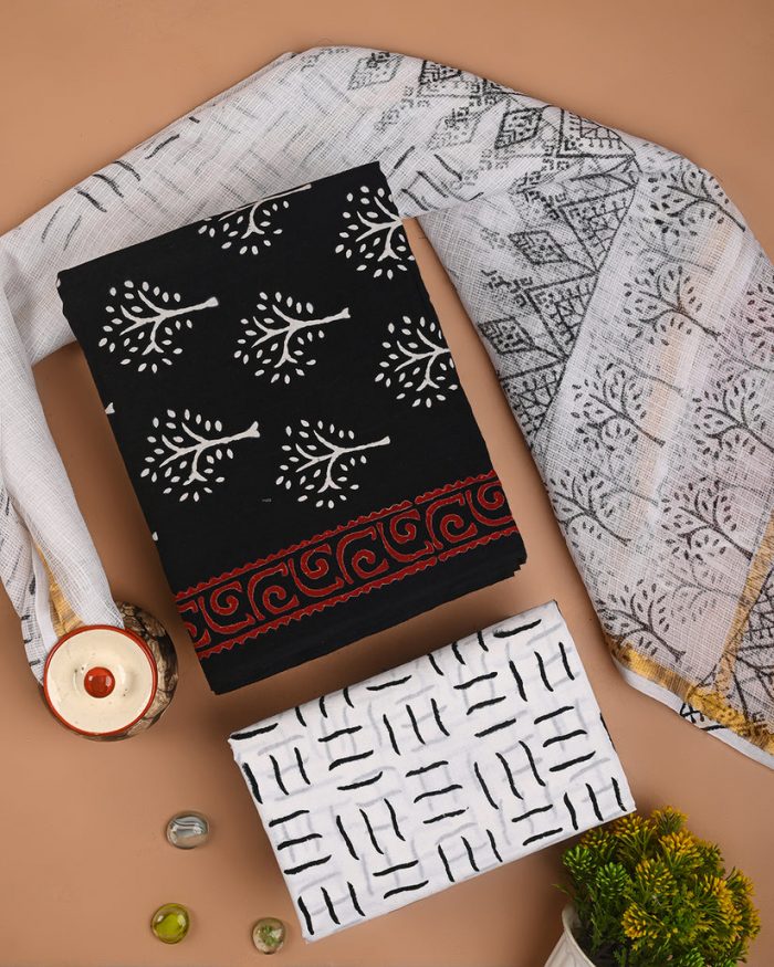 Shop Stylish Maheshwari Silk Suits Online for Women