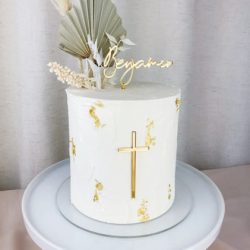 Make Every Celebration Extra Special with Personalised Cake Toppers from Party Sweet Nella